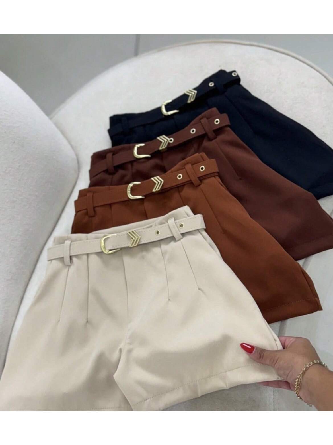 Short Feminino Alfaiataria com Cinto -FIN157