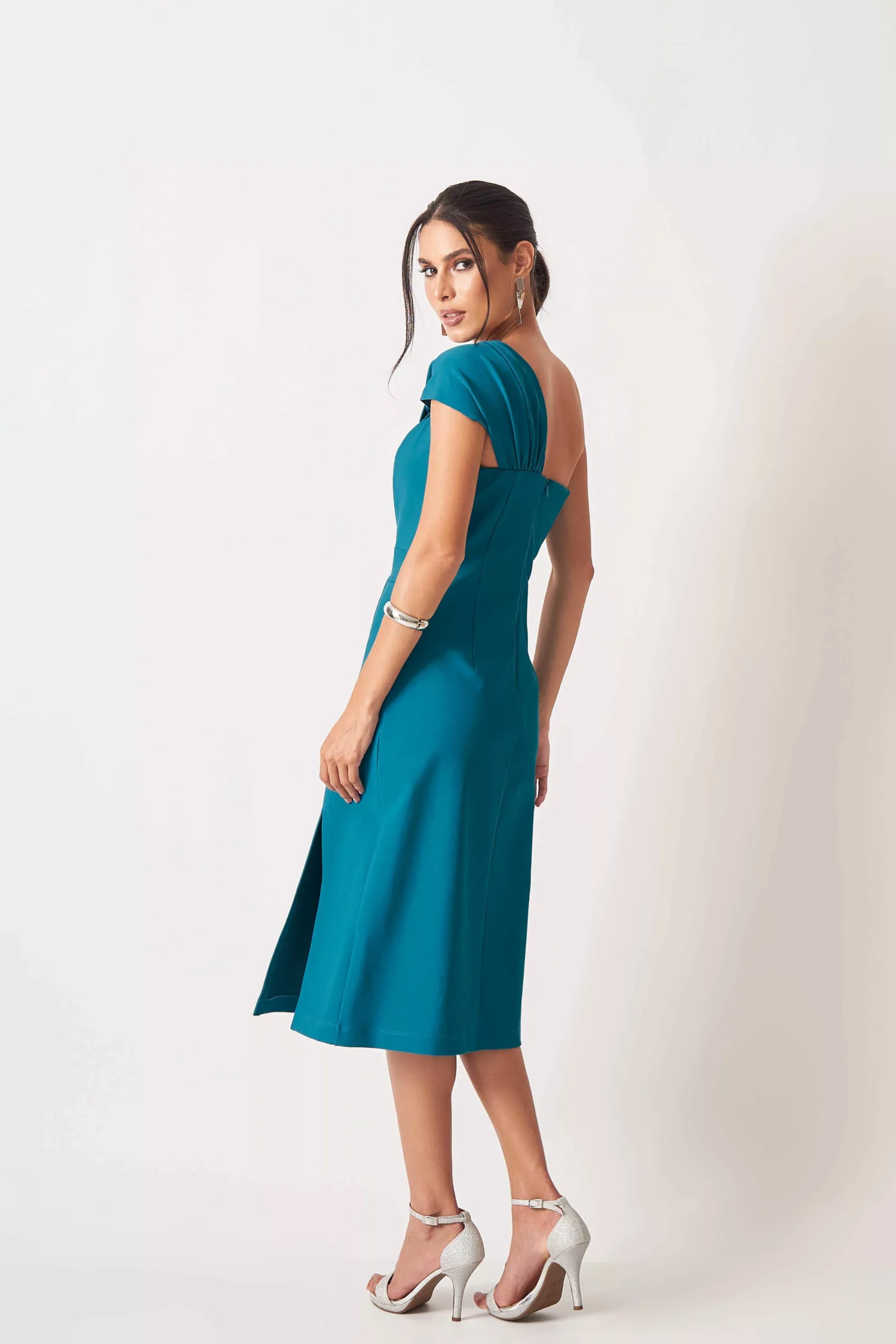 Vestido Midi de Um Ombro Só com Laço Estruturado Mila - FIN225 - Imagem 3