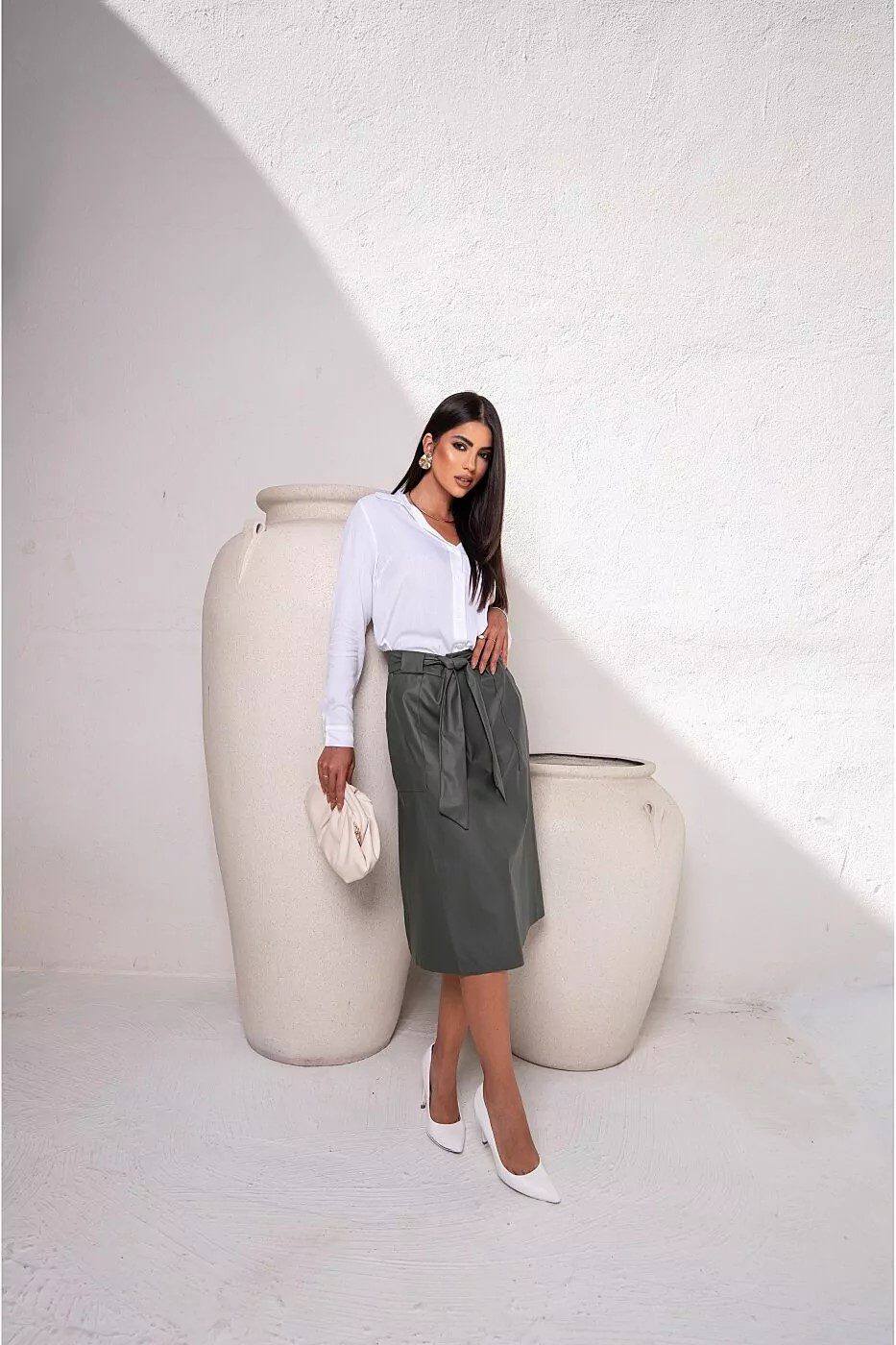 Saia Midi de Couro PU com Cinto e Bolsos – FIN184 - Imagem 3