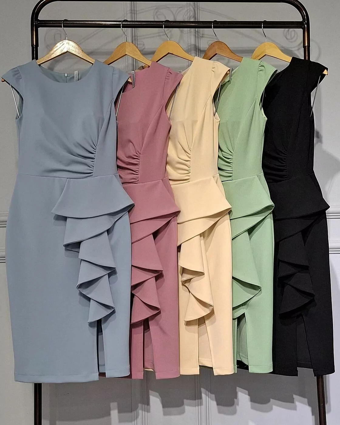 Vestido Midi de Alfaiataria com Babados Laterais - FIN204 - Imagem 2