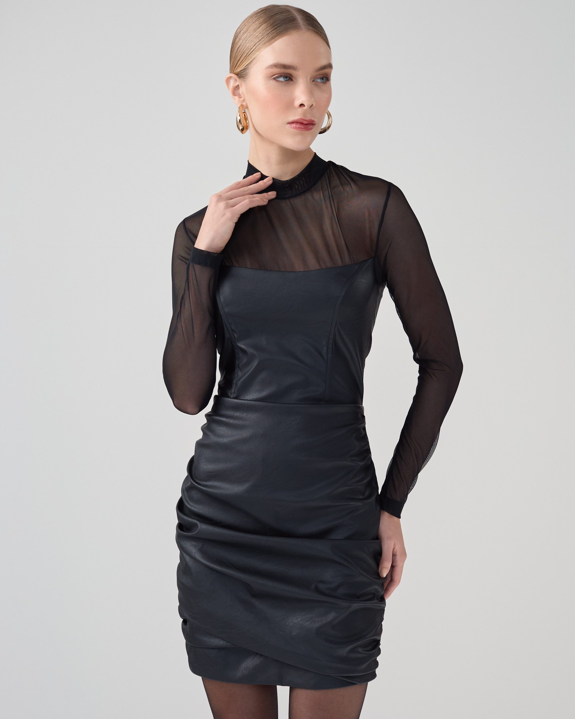 Vestido de Couro com Manga Longa de Tule Inês -FIN147 - Imagem 6